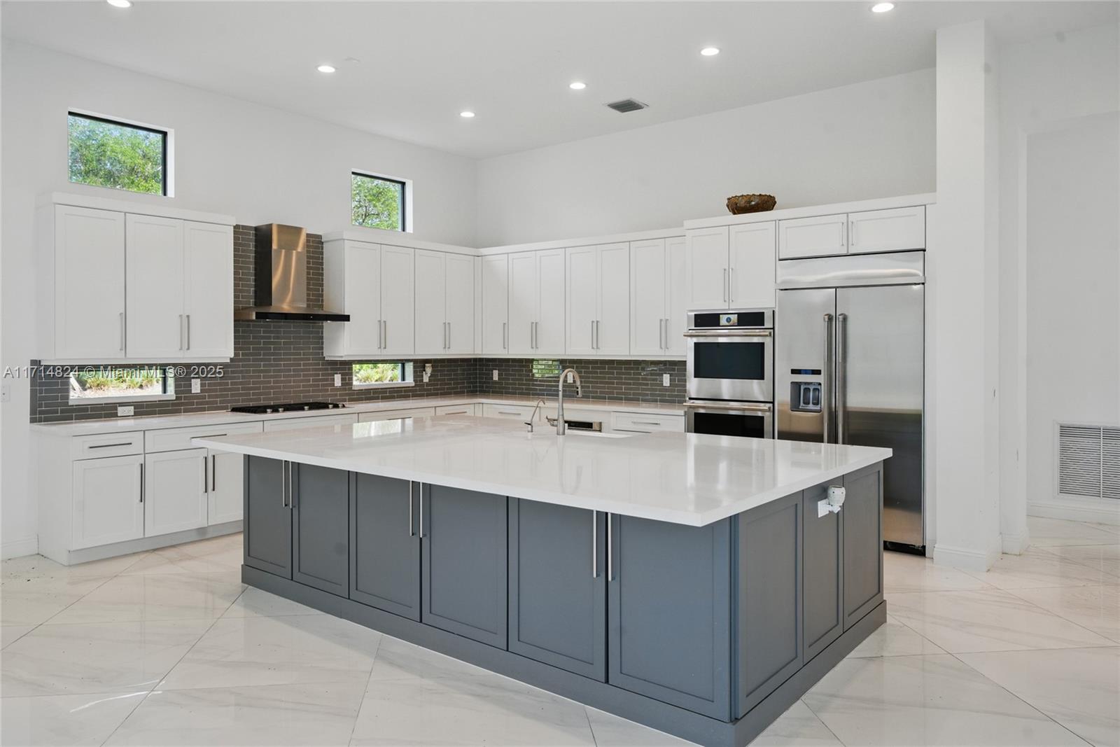 17803 Southwest 58th Street Southwest Ranches, FL 33331 - Photo 19 of 62 Gallery Image 19