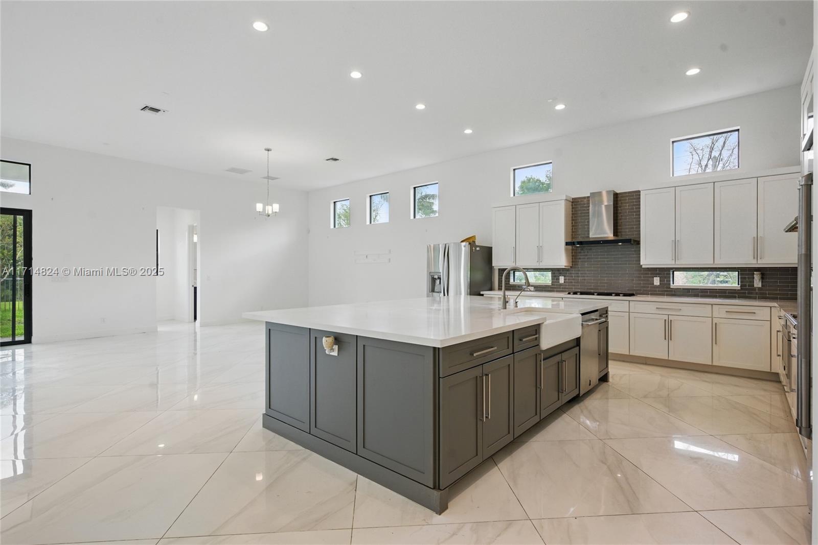 17803 Southwest 58th Street Southwest Ranches, FL 33331 - Photo 20 of 62 Gallery Image 20