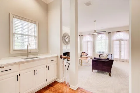$1,200,000 | 940 Waters Reach Court, Alpharetta, GA 30022