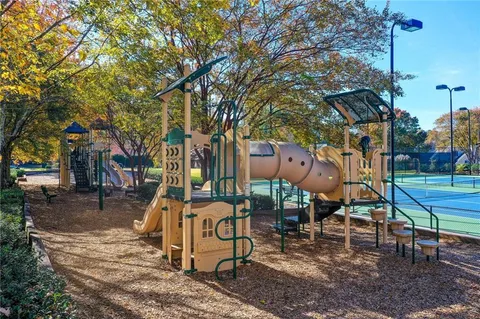 $1,200,000 | 940 Waters Reach Court, Alpharetta, GA 30022