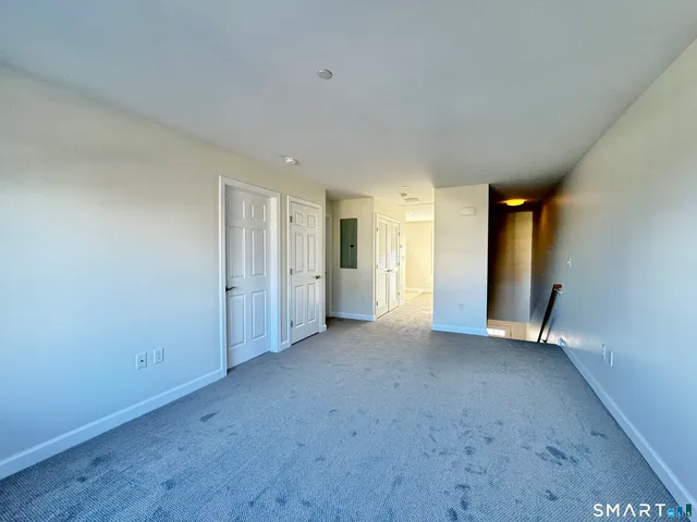 $2,395 | 46 Fairgate Drive, Stamford, CT 06902