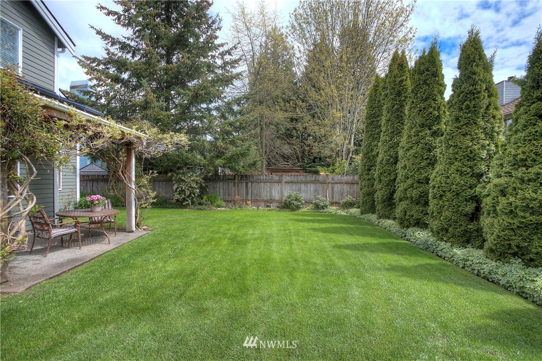 5105 Northeast 20th Street Renton, WA 98059 - Photo 24 of 25 Gallery Image 24