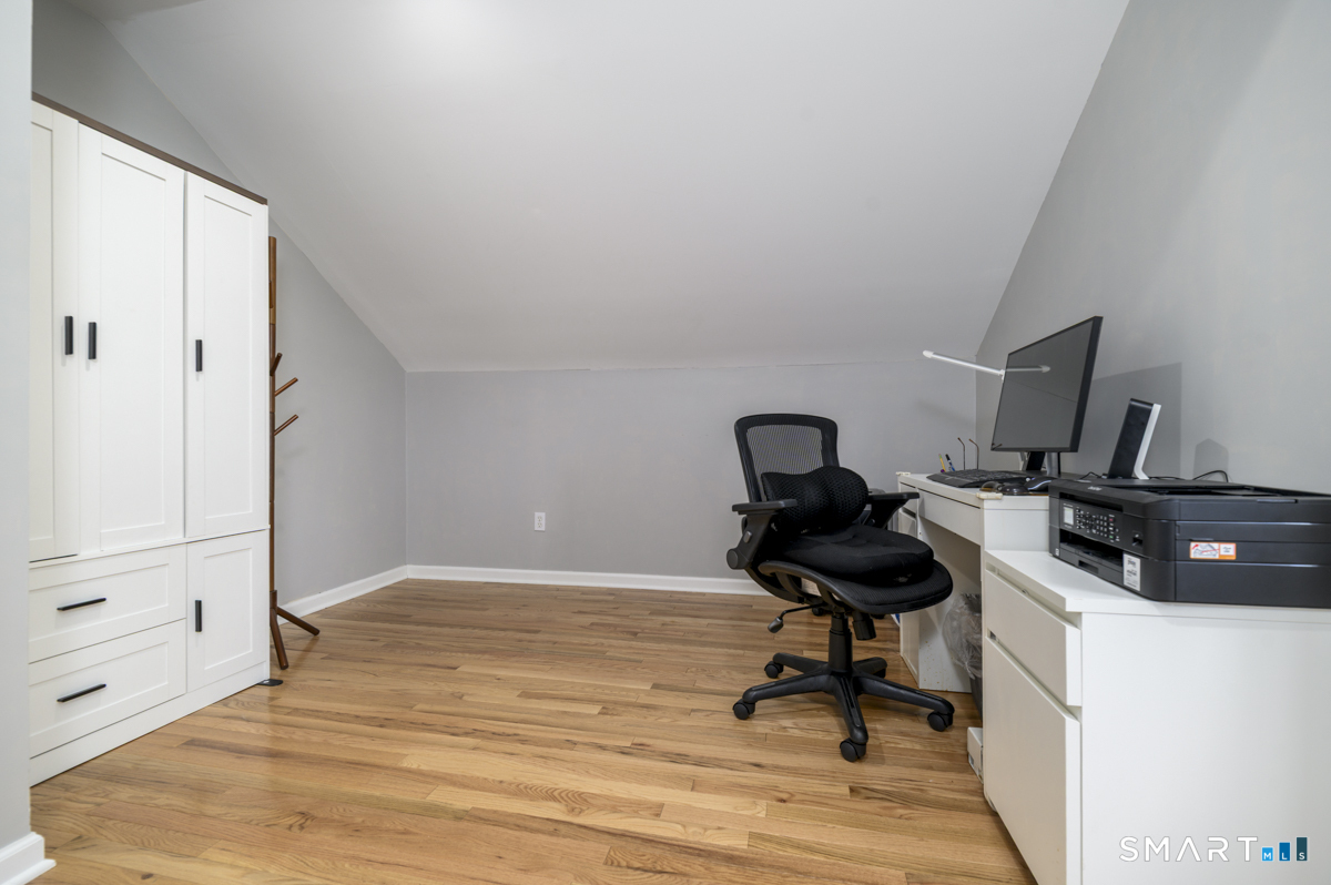 596 Glenbrook Road, Unit 12 Stamford, CT 06906 - Photo 15 of 25