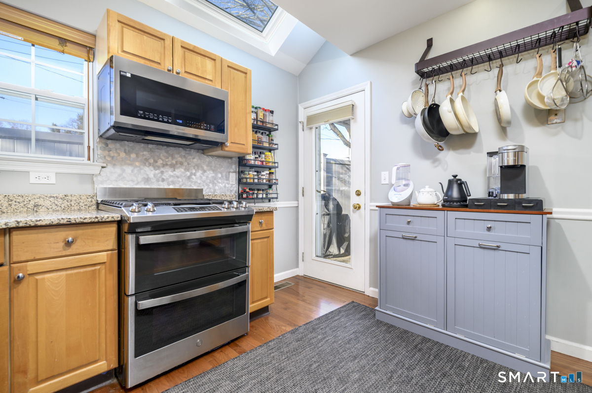 596 Glenbrook Road, Unit 12 Stamford, CT 06906 - Photo 9 of 25