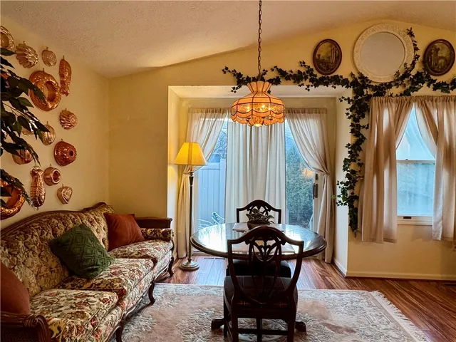 $179,900 | 16 Flower Dale Circle, Greece, NY 14626