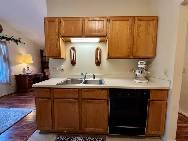 $179,900 | 16 Flower Dale Circle, Greece, NY 14626