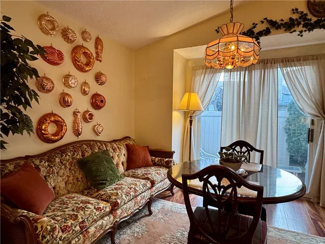 $179,900 | 16 Flower Dale Circle, Greece, NY 14626