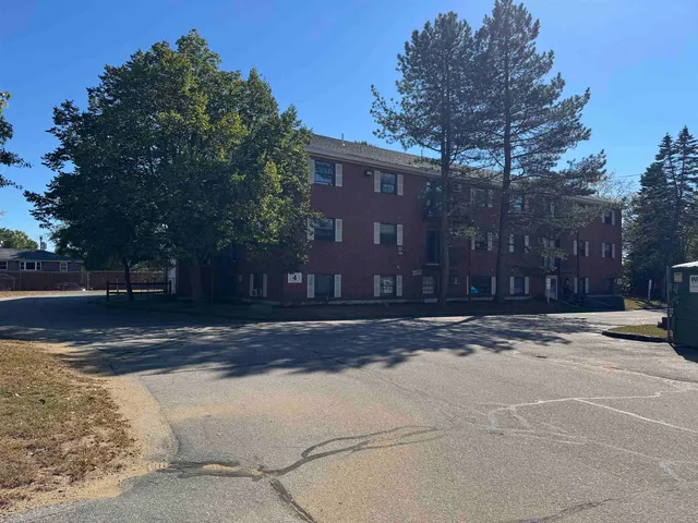$159,900 | 12 East Side Drive, Unit 413, Concord, NH 03301