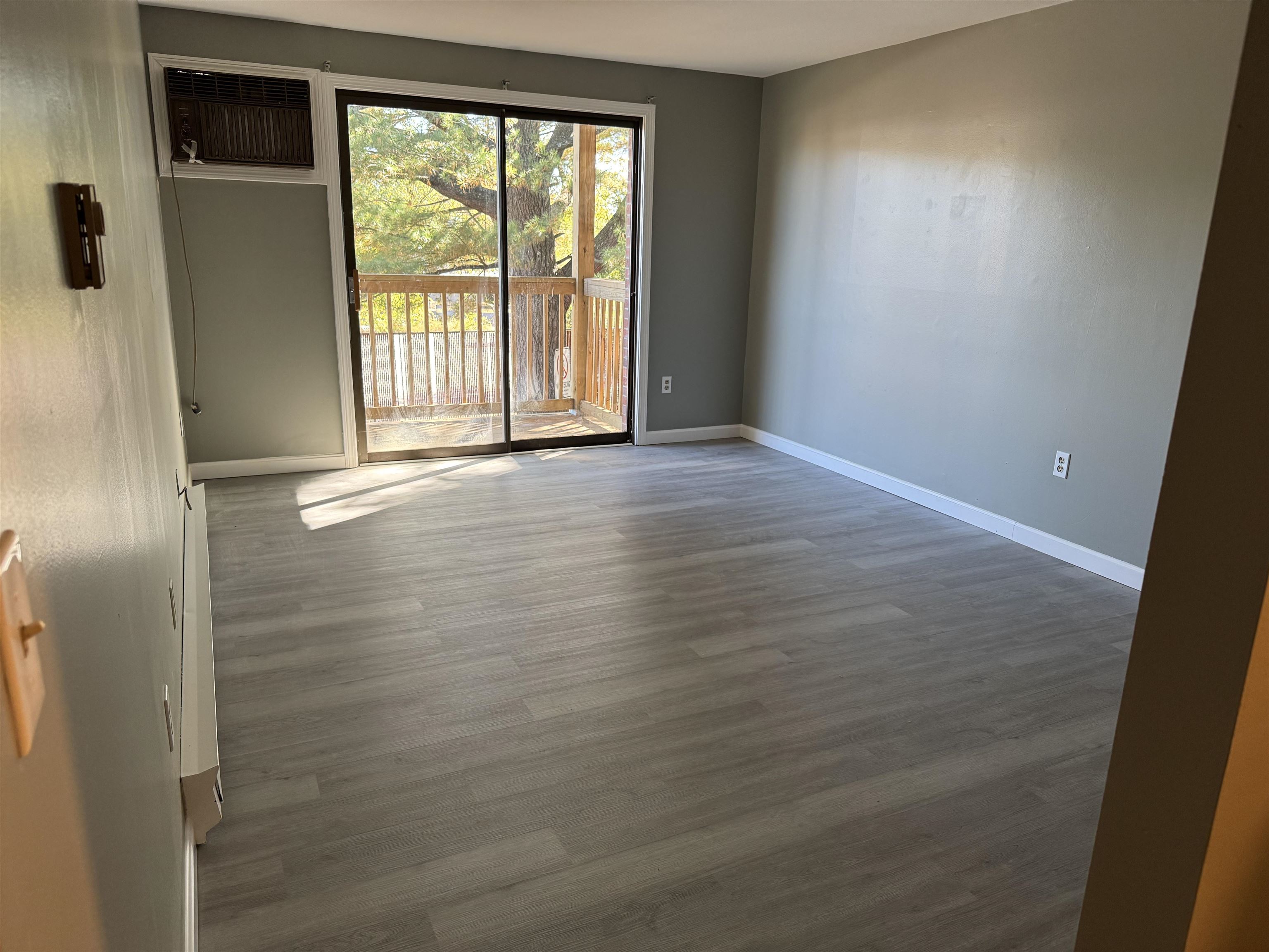 12 East Side Drive, Unit 413 Concord, NH 03301 - Photo 6 of 7