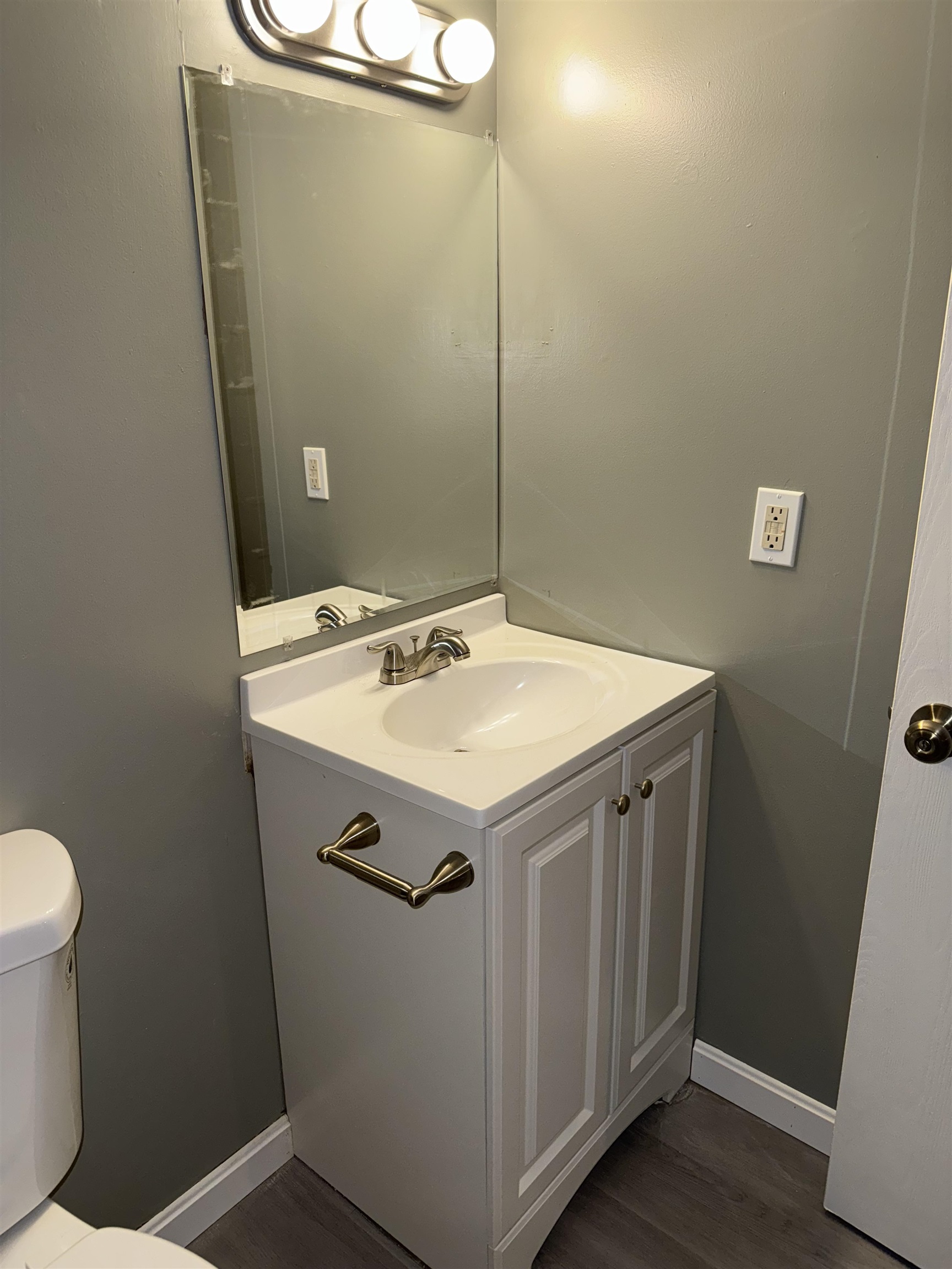 12 East Side Drive, Unit 413 Concord, NH 03301 - Photo 7 of 7