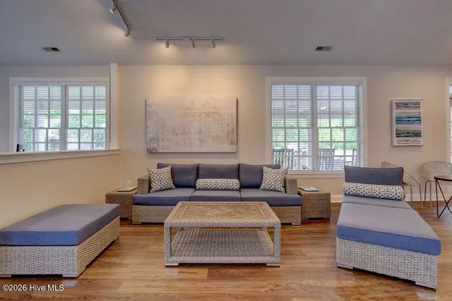 $937,000 | 5031 Nicholas Creek Circle, Wilmington, NC 28409