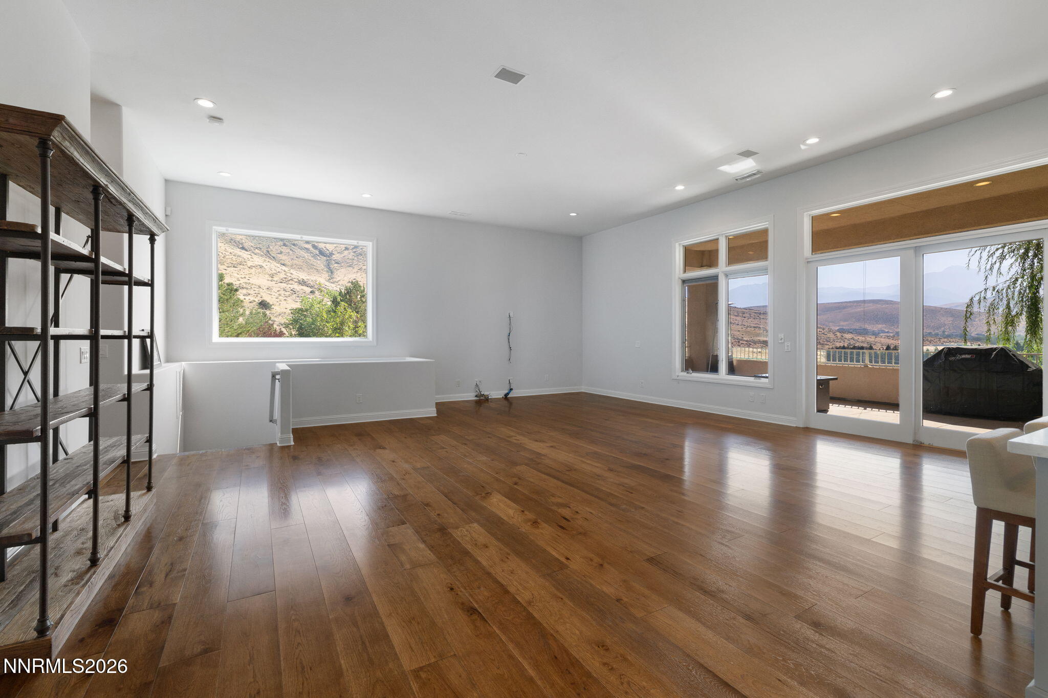 1180 Paddock Lane Reno, NV 89521 - Photo 11 of 130 21-web-or-mls-1180 Paddock Ln-22