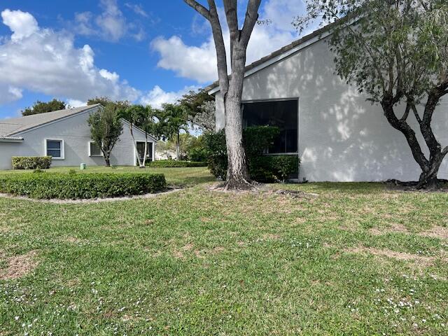 7765 Rockford Road Boynton Beach, FL 33472 - Photo 27 of 31 Backyard