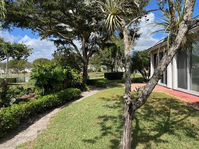 7765 Rockford Road Boynton Beach, FL 33472 - Photo 28 of 31 Backyard