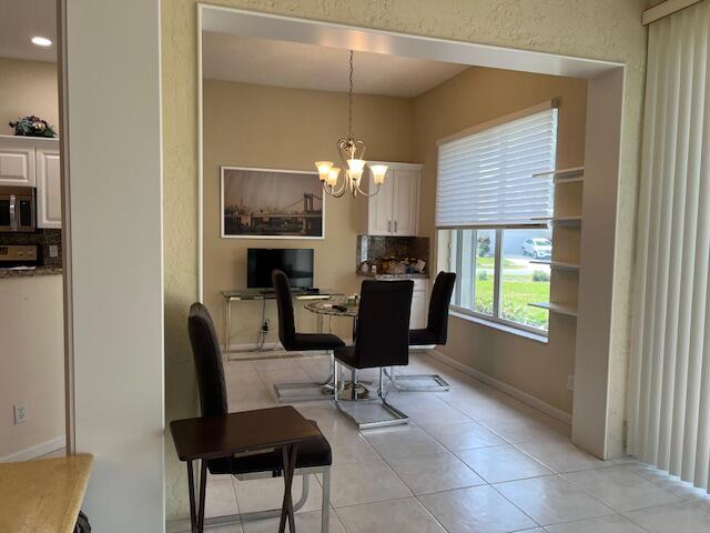 7765 Rockford Road Boynton Beach, FL 33472 - Photo 7 of 31 Kitchen