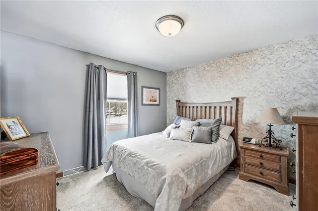 $649,900 | 3733 Cornell Drive, Hermitage, PA 16148