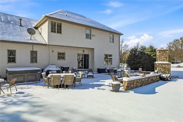 $649,900 | 3733 Cornell Drive, Hermitage, PA 16148