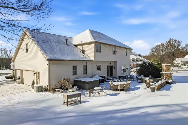 $649,900 | 3733 Cornell Drive, Hermitage, PA 16148