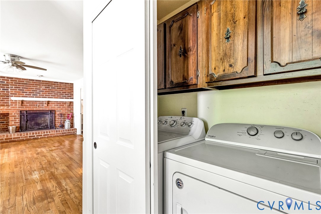 10478 Gould Hill Road Hanover, VA 23069 - Photo 12 of 63 Laundry closet in kitchen. Washer and dryer conve