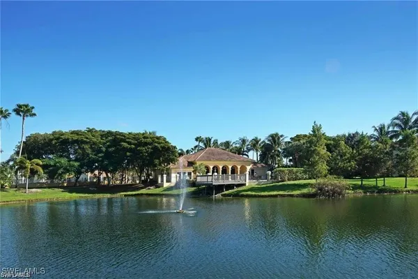 a view of a lake with houses