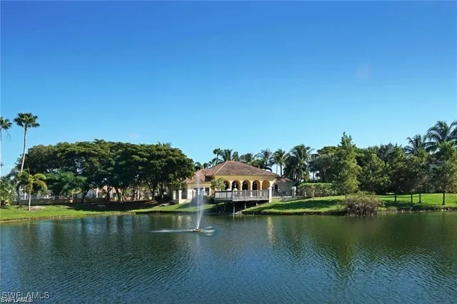 a view of a lake with houses