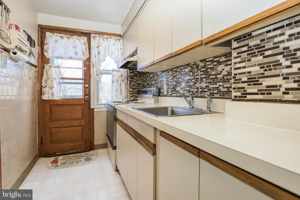 $215,000 | 288 Filbert Avenue, Wilmington, DE 19805