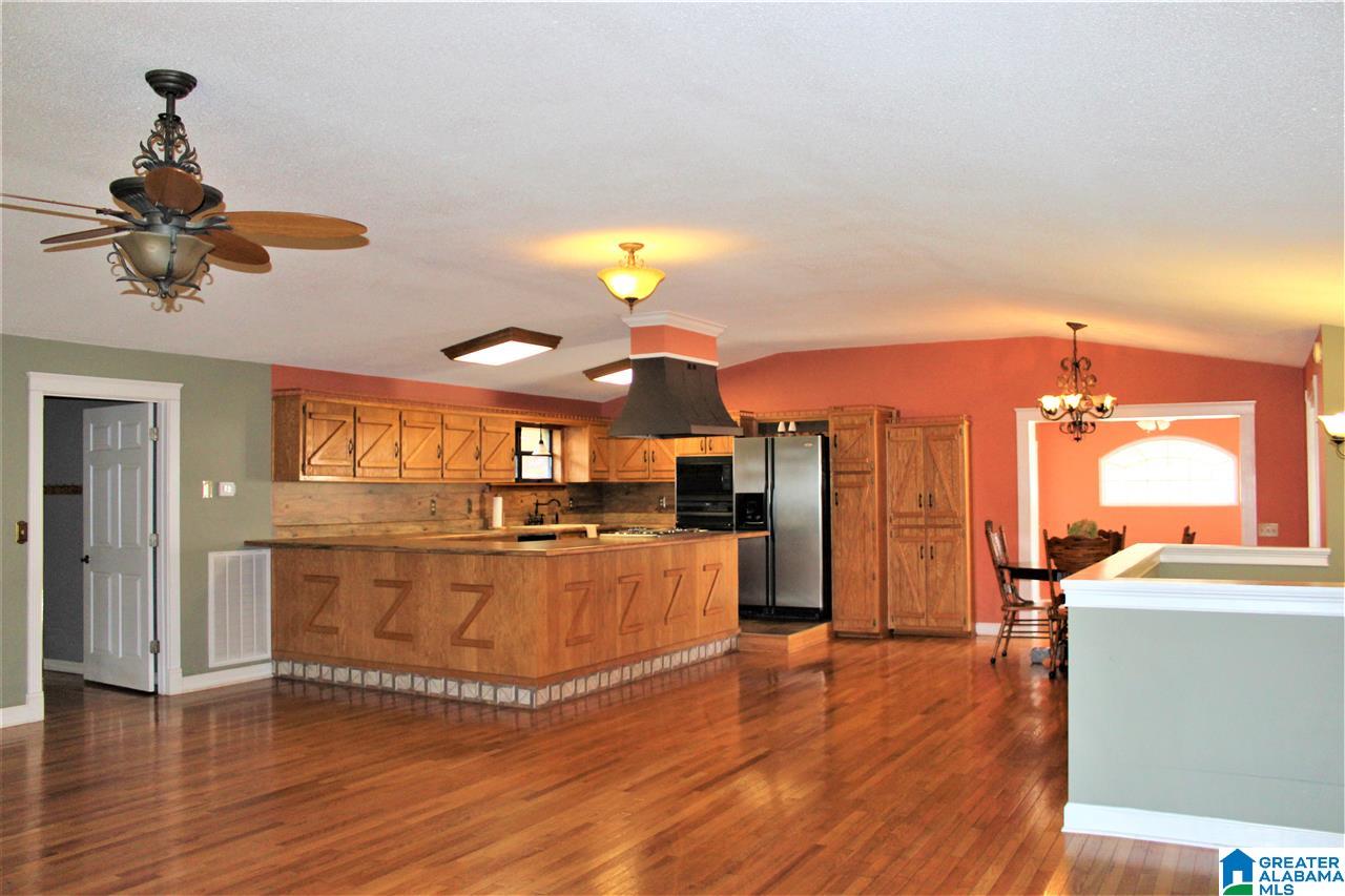 611 Roland Johnson Parkway Hanceville, AL 35077 - Photo 15 of 33