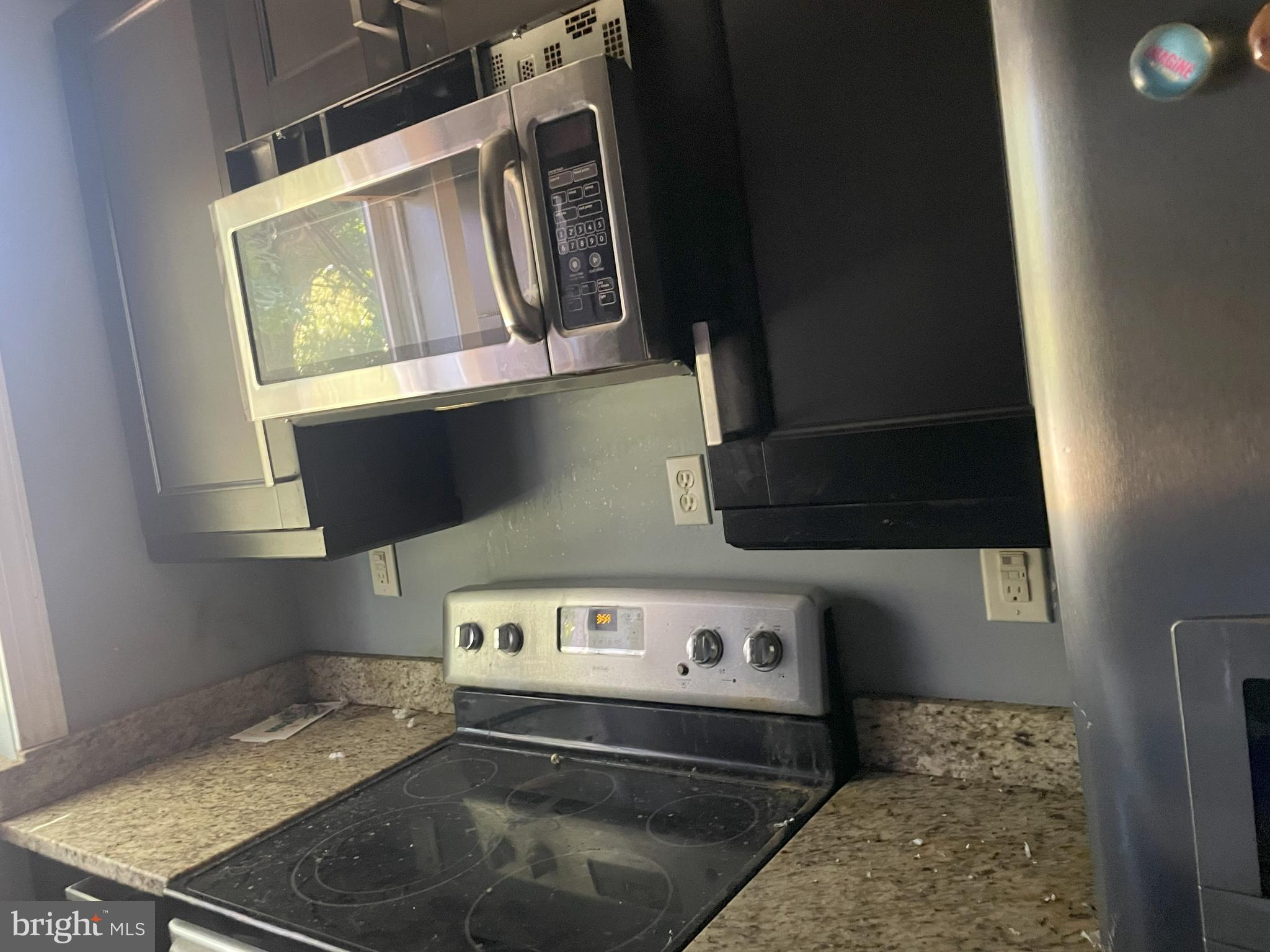 512 Ridge Road Southeast, Unit 308 Washington, DC 20019 - Photo 7 of 13 stainless steel appliances