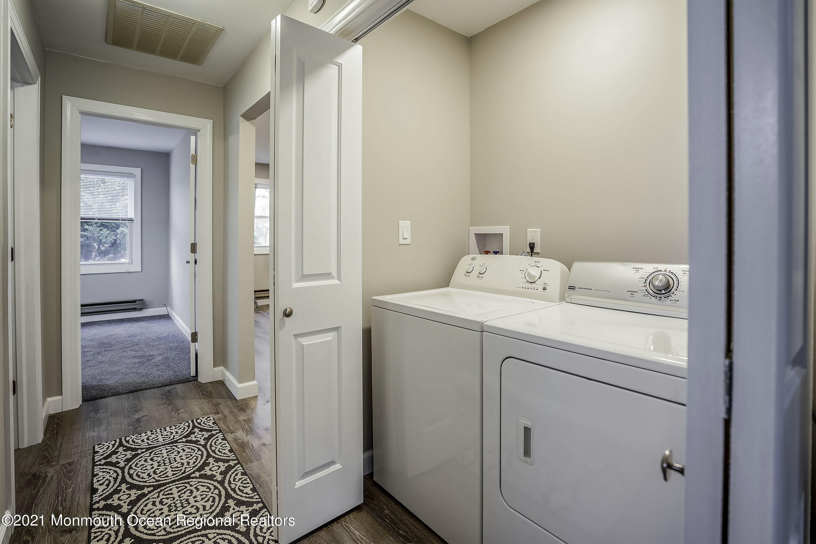 17 Berry Hill Road Whiting, NJ 08759 - Photo 15 of 26 a utility room with dryer and washer