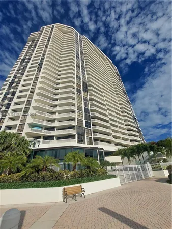 $4,400 | 1000 West Island Boulevard, Unit 508, Aventura, FL 33160