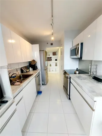 $4,400 | 1000 West Island Boulevard, Unit 508, Aventura, FL 33160