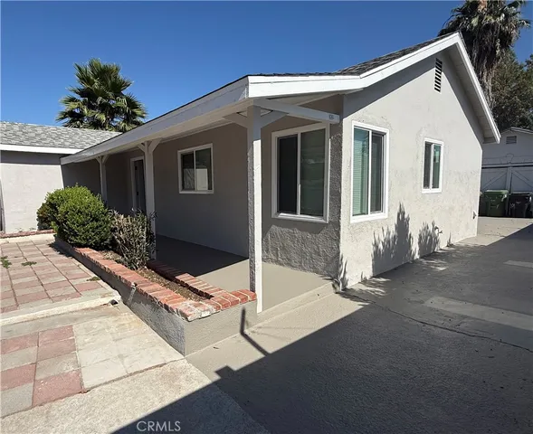 $2,895 | 18201 Topham Street, Tarzana, CA 91335