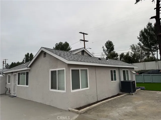 $2,895 | 18201 Topham Street, Tarzana, CA 91335