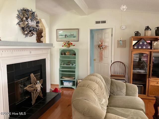 444 Winslow Road Hertford, NC 27944 - Photo 7 of 20 Living Room