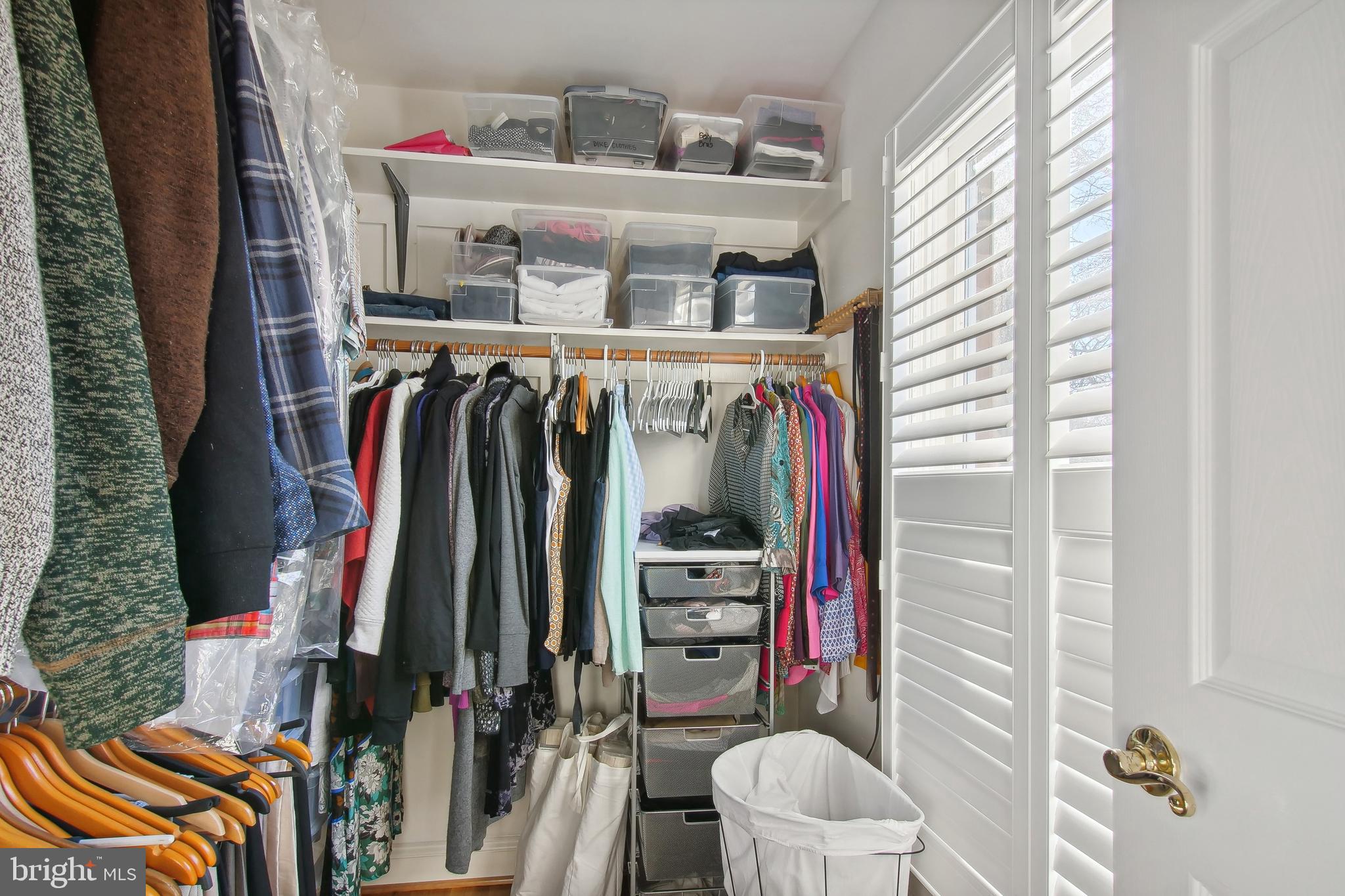 339 Tschiffely Square Road Gaithersburg, MD 20878 - Photo 26 of 48 Primary Walk-in Closet