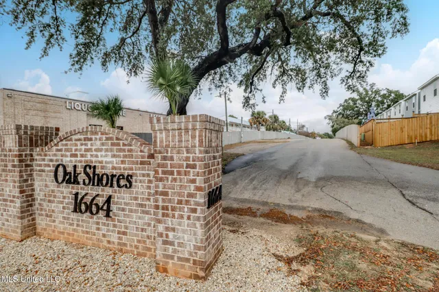 $139,900 | 1664 Beach Boulevard, Unit 159, Biloxi, MS 39531