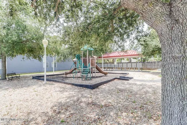 $139,900 | 1664 Beach Boulevard, Unit 159, Biloxi, MS 39531