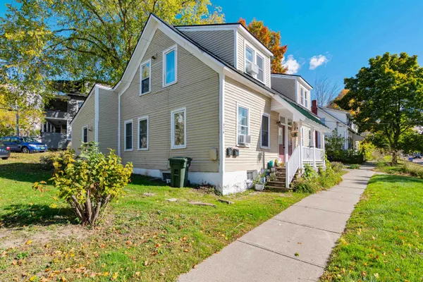 $999,000 | 476-478 St Paul Street, Burlington, VT 05401