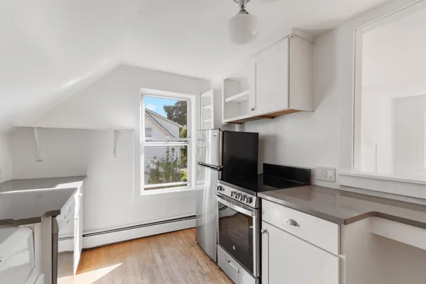 $999,000 | 476-478 St Paul Street, Burlington, VT 05401