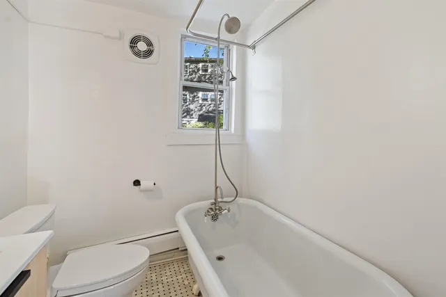 $1,050,000 | 476-478 St Paul Street, Burlington, VT 05401