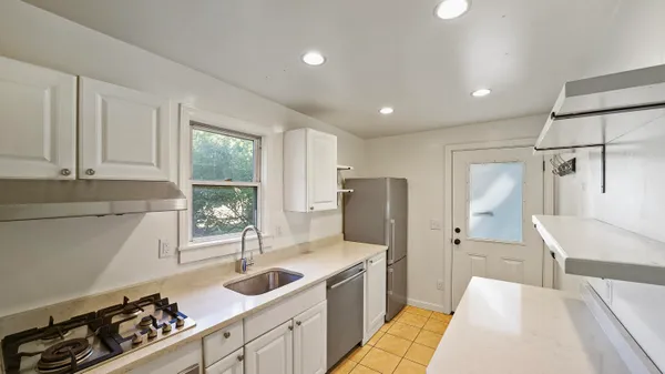 $999,000 | 476-478 St Paul Street, Burlington, VT 05401