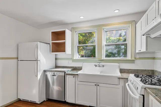 $1,050,000 | 476-478 St Paul Street, Burlington, VT 05401