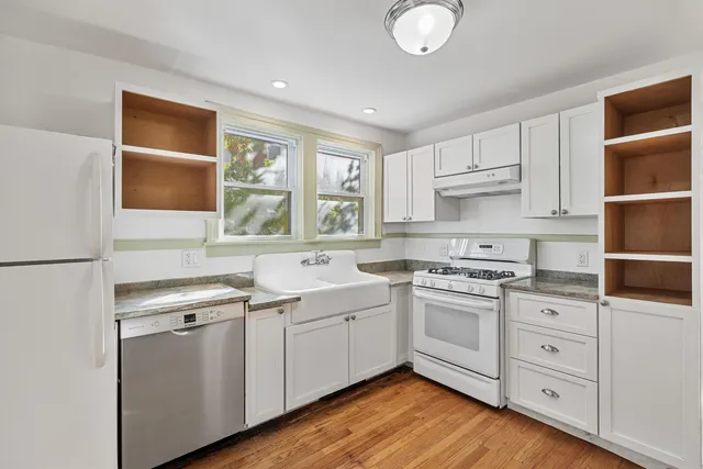 $1,050,000 | 476-478 St Paul Street, Burlington, VT 05401