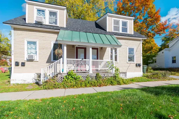 $999,000 | 476-478 St Paul Street, Burlington, VT 05401