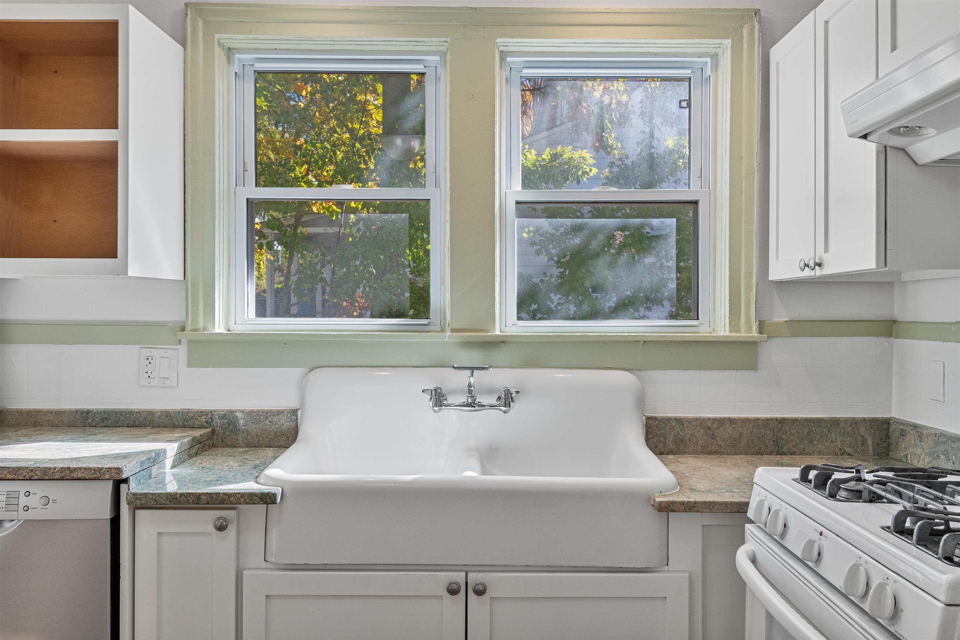 476-478 St Paul Street Burlington, VT 05401 - Photo 8 of 65