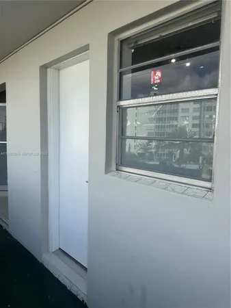 $1,700 | 1780 Northeast 191st Street, Unit 4072, Miami, FL 33179