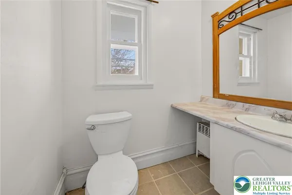 $2,400 | 1531 West Chew Street, Allentown, PA 18102