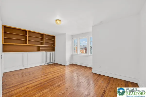 $2,400 | 1531 West Chew Street, Allentown, PA 18102