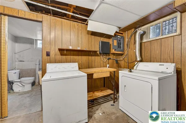 $2,400 | 1531 West Chew Street, Allentown, PA 18102