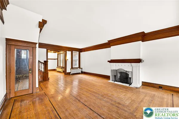 $2,400 | 1531 West Chew Street, Allentown, PA 18102